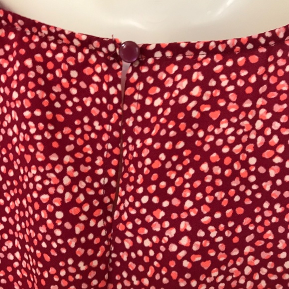 Lauren Conrad red print bell sleeve high/low top - Picture 5 of 8